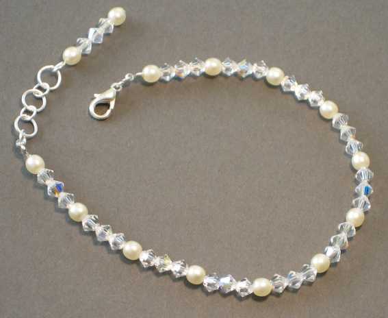 Crystal & Pearl Bracelet